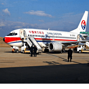 佛山航空运输航空快运业稳步发展的原因是什么？